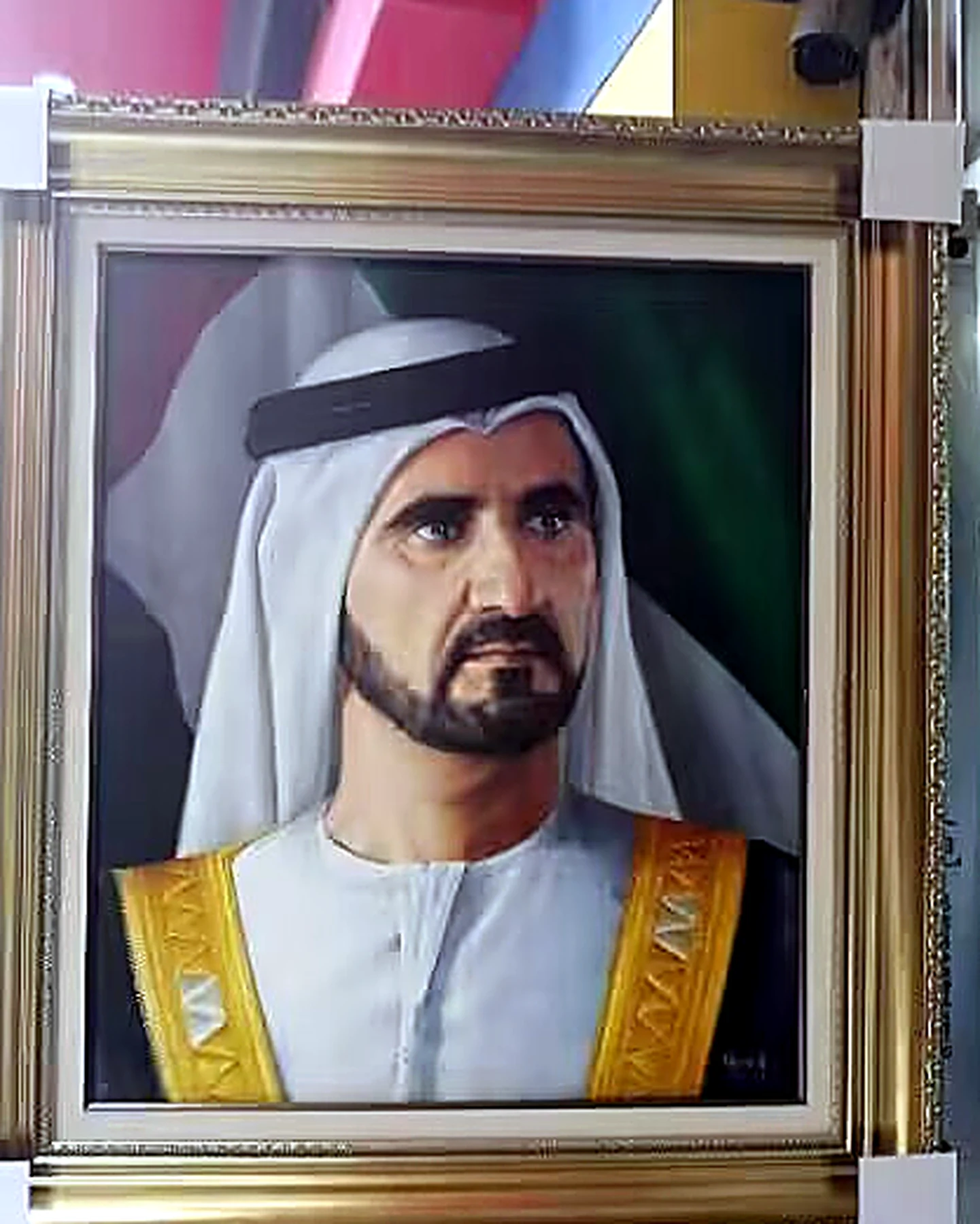 نموذج لوحة بورتريه إماراتية مخصصة